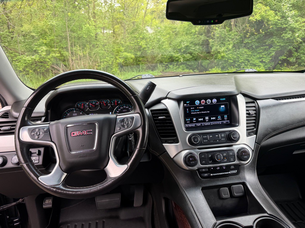 2018 GMC Yukon Image 14
