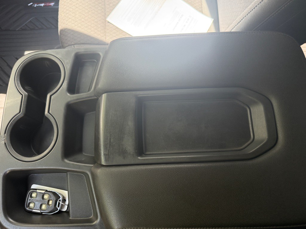 2021 Chevrolet Silverado 1500 Image 25
