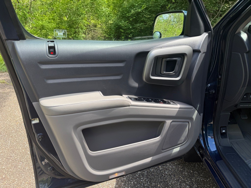 2011 Honda Ridgeline Image 14