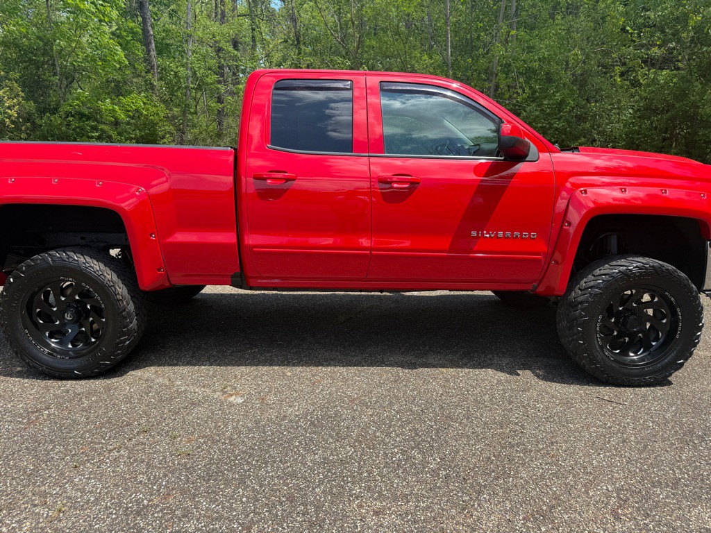 2018 Chevrolet Silverado 1500 Image 12