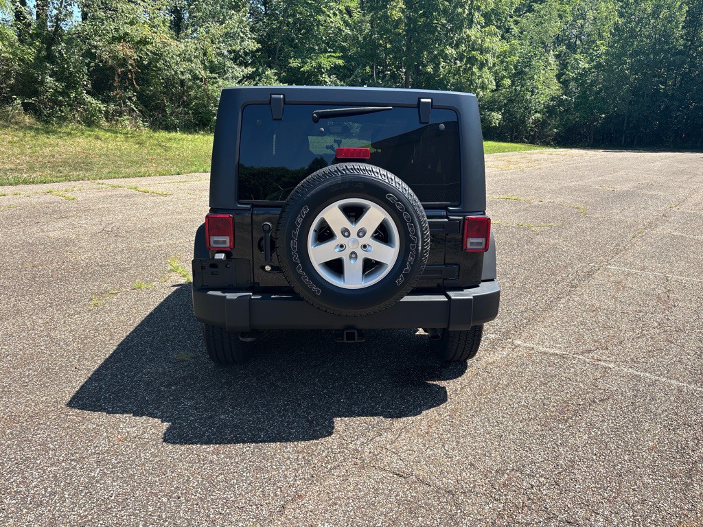 2016 Jeep Wrangler Unlimited Image 8