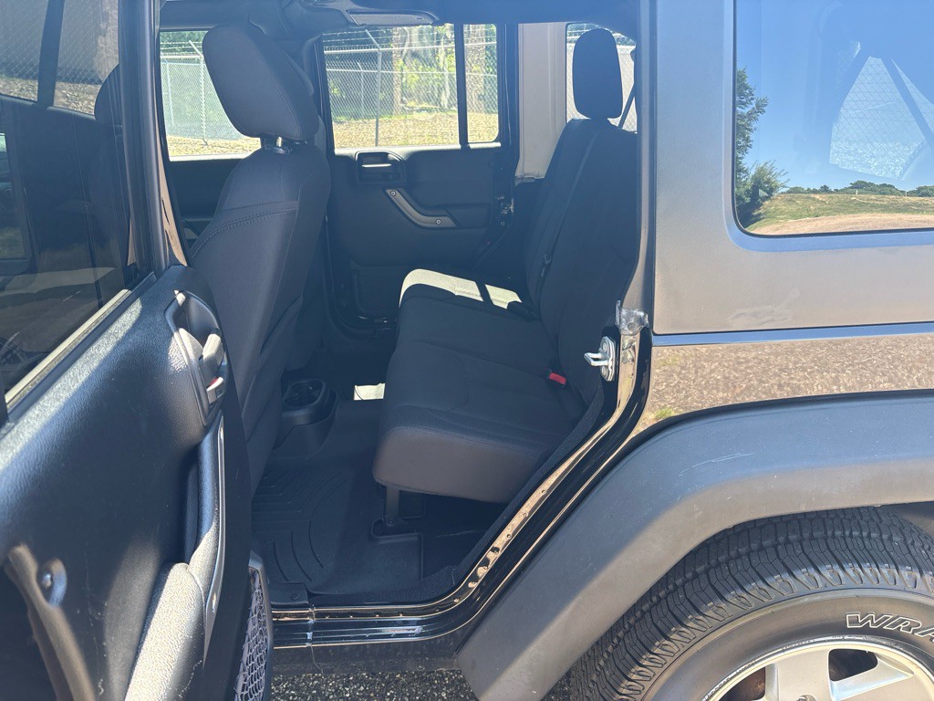2016 Jeep Wrangler Unlimited Image 10