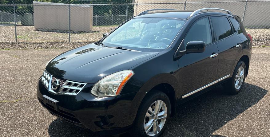 2012 Nissan Rogue Image 1