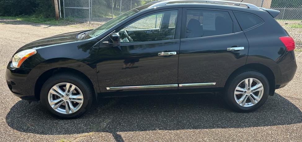 2012 Nissan Rogue Image 2