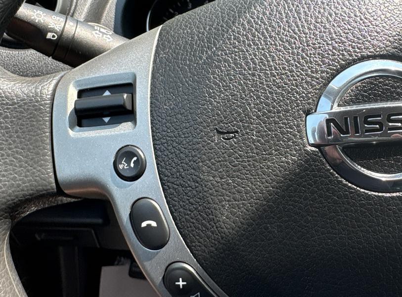 2012 Nissan Rogue Image 18