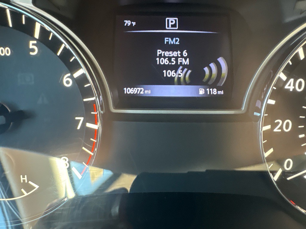 2017 Nissan Altima Image 9