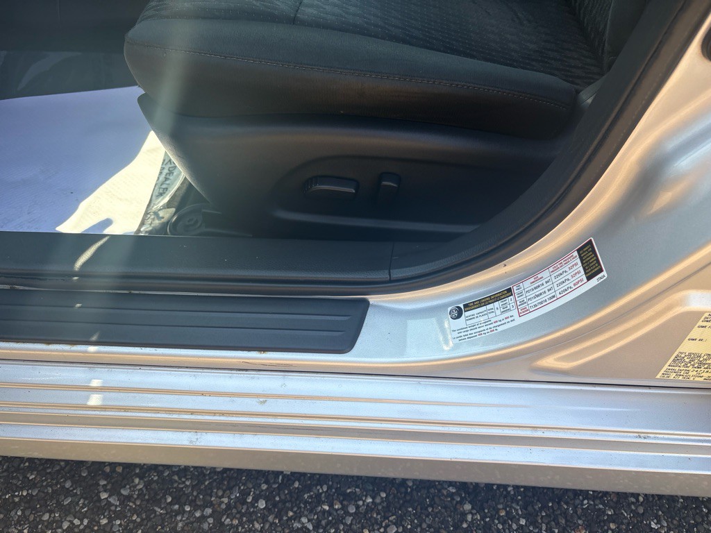 2017 Nissan Altima Image 13