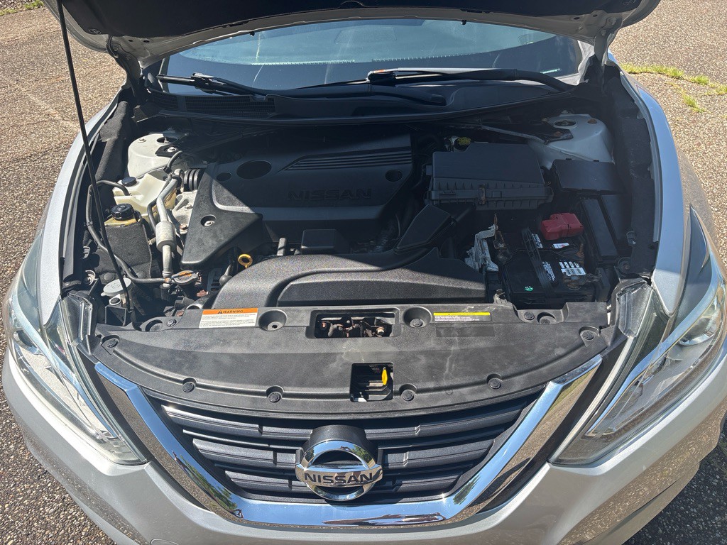 2017 Nissan Altima Image 22