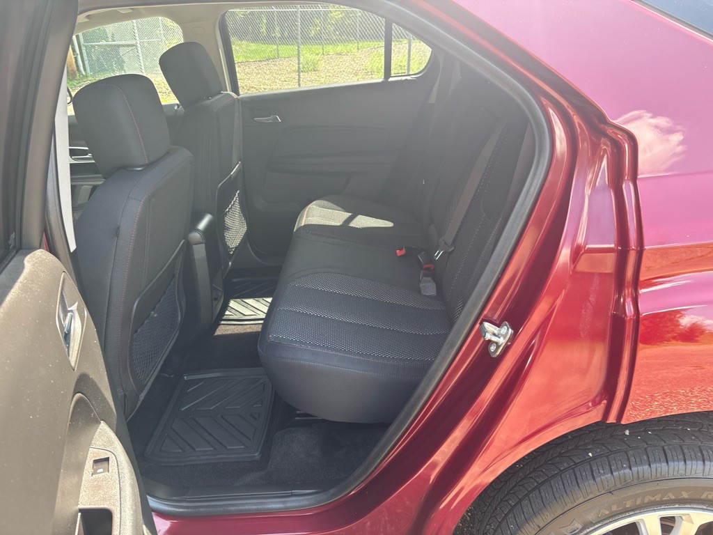 2016 Chevrolet Equinox Image 13