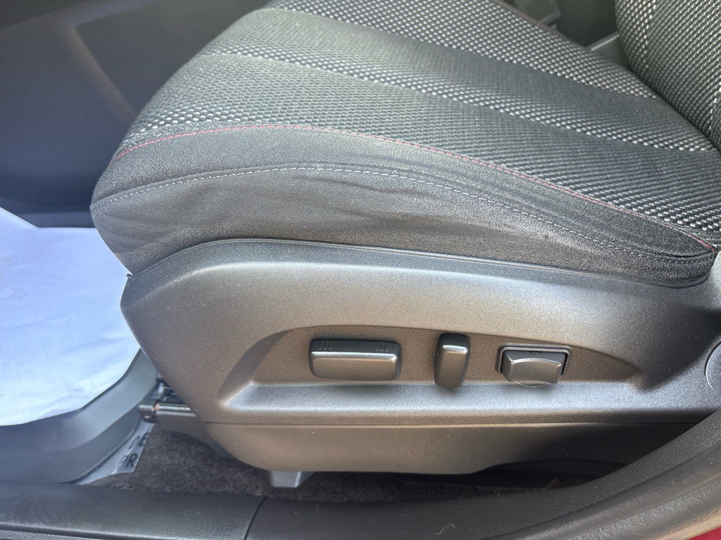 2016 Chevrolet Equinox Image 12
