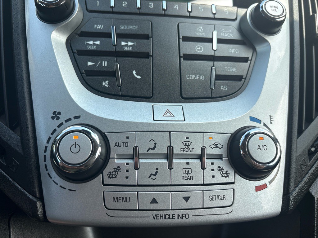 2016 Chevrolet Equinox Image 19