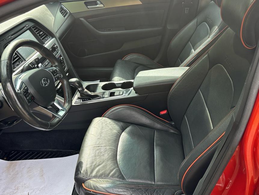 2015 Hyundai Sonata Image 9