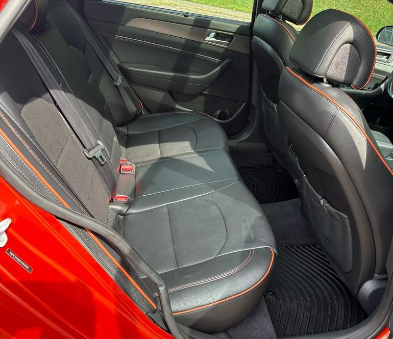 2015 Hyundai Sonata Image 17