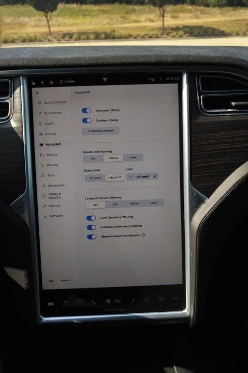 2016 Tesla Model S Image 3