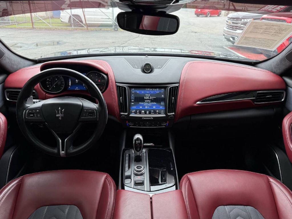 2018 Maserati Levante Image 13