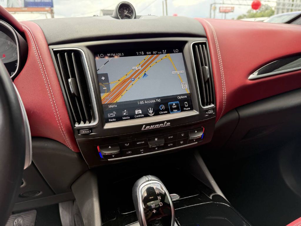 2018 Maserati Levante Image 18