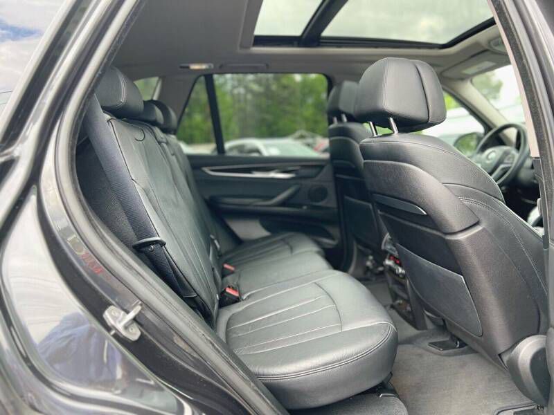 2016 BMW X5 Image 32