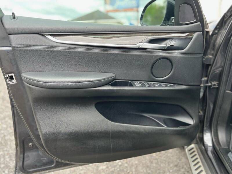 2016 BMW X5 Image 42