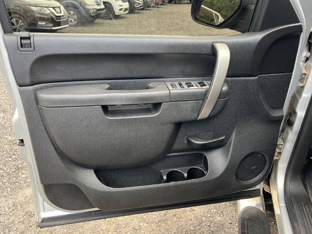 2012 GMC Sierra Image 12
