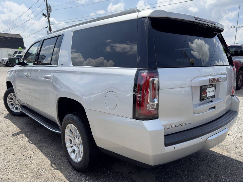 2019 GMC Yukon Image 6