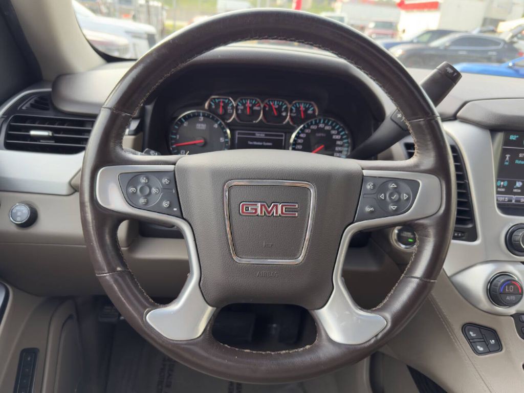 2019 GMC Yukon Image 18