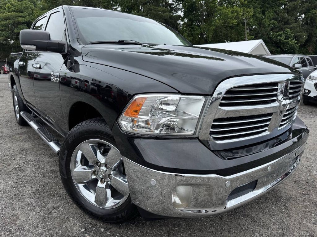 2016 RAM 1500 Image 3