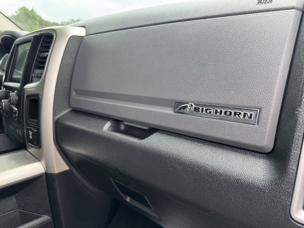 2016 RAM 1500 Image 18