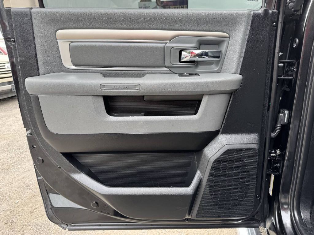 2016 RAM 1500 Image 20