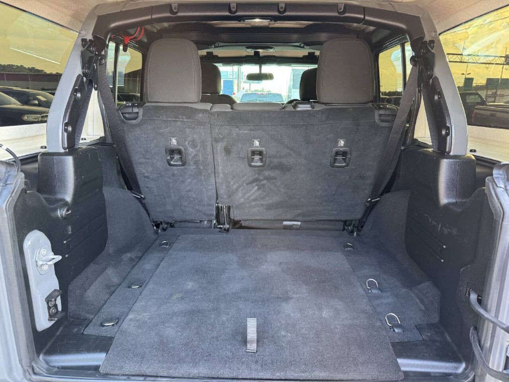 2018 Jeep Wrangler Unlimited Image 15