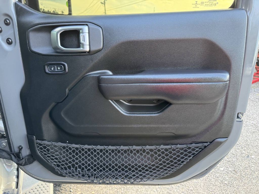 2018 Jeep Wrangler Unlimited Image 20