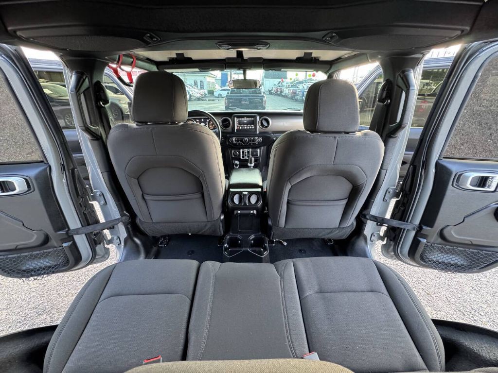 2018 Jeep Wrangler Unlimited Image 21