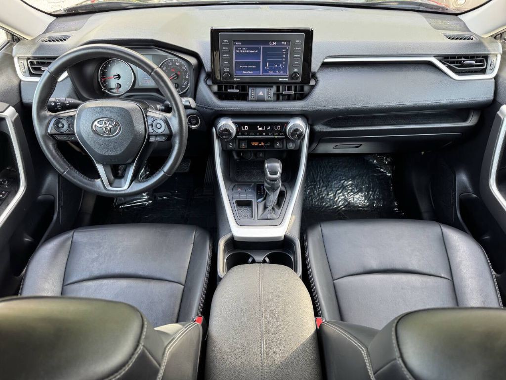 2021 Toyota Rav4 Image 8