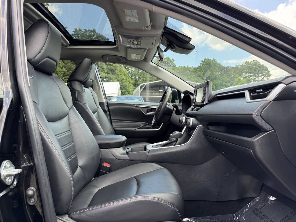 2021 Toyota Rav4 Image 14