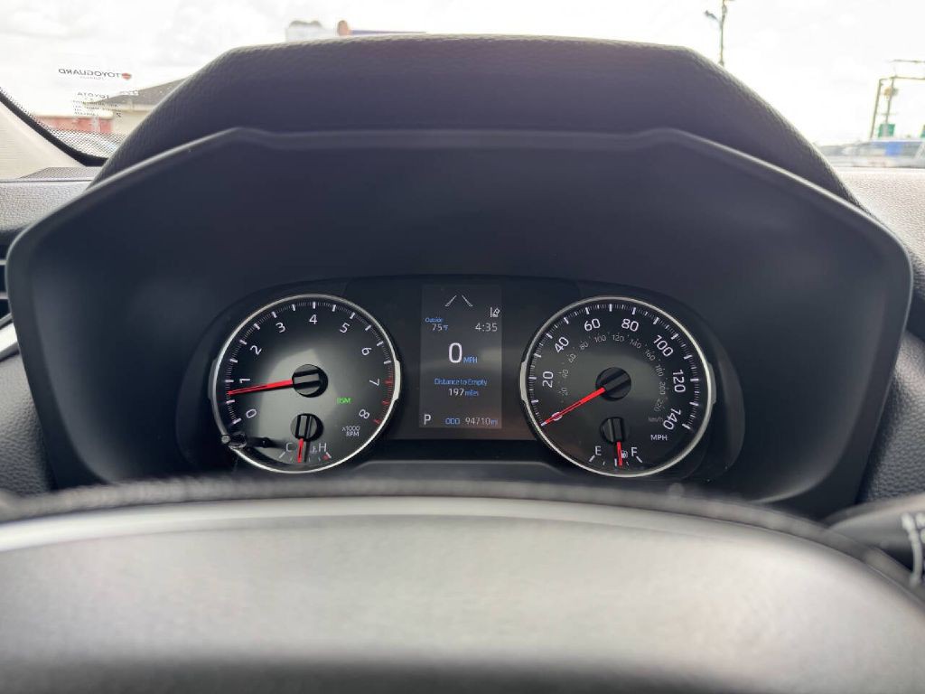 2021 Toyota Rav4 Image 16