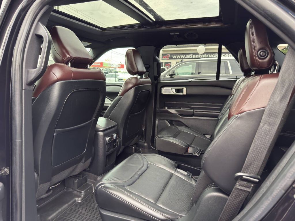 2020 Ford Explorer Image 10
