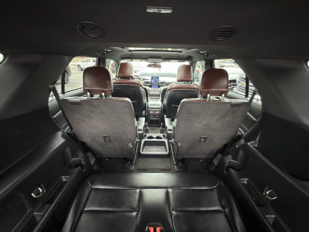 2020 Ford Explorer Image 15