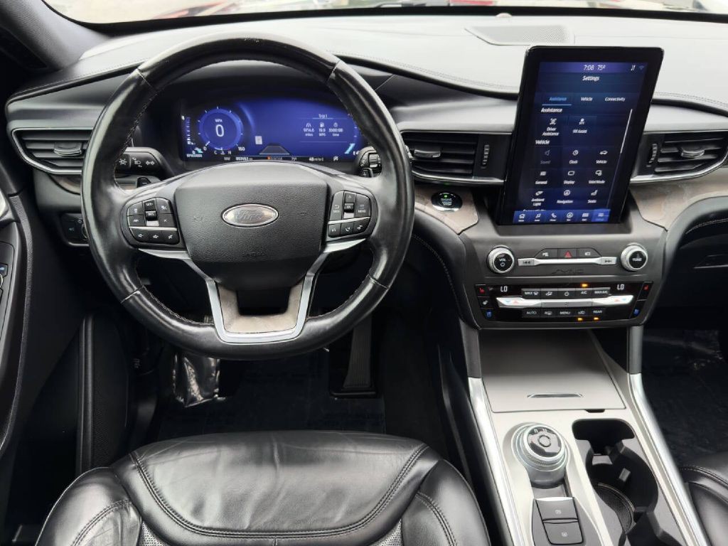 2020 Ford Explorer Image 21