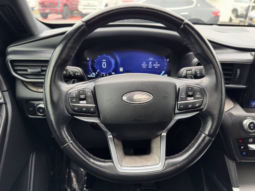 2020 Ford Explorer Image 23