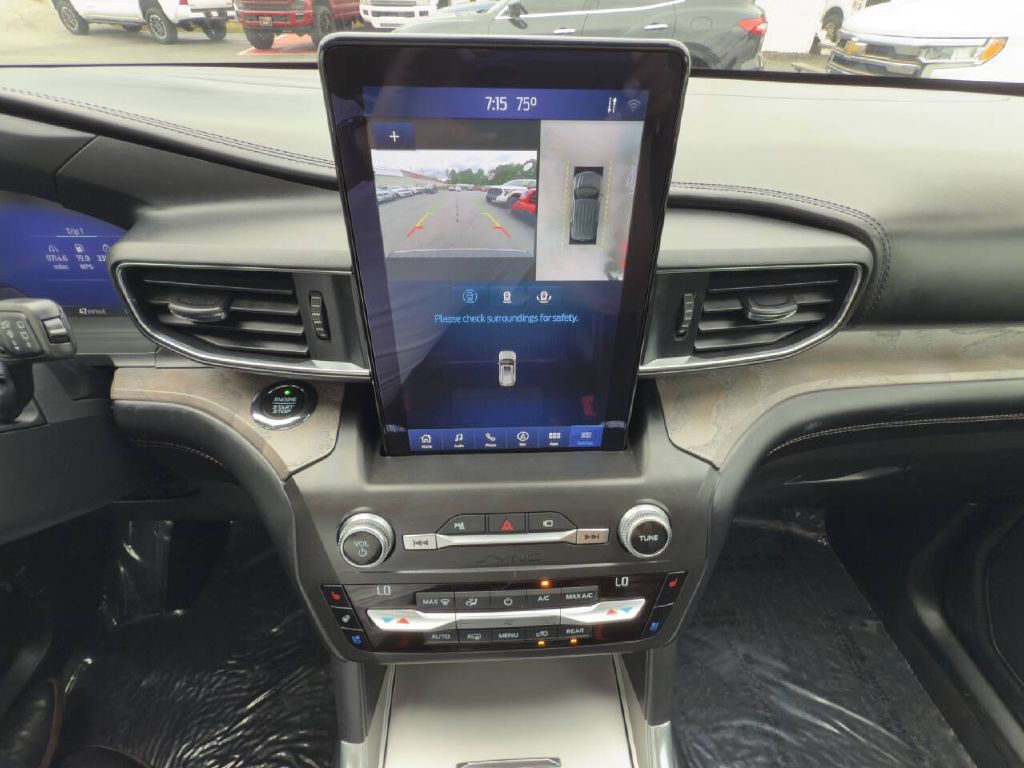 2020 Ford Explorer Image 24