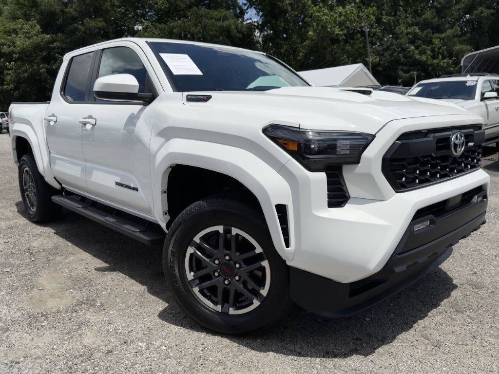 2024 Toyota Tacoma Image 3