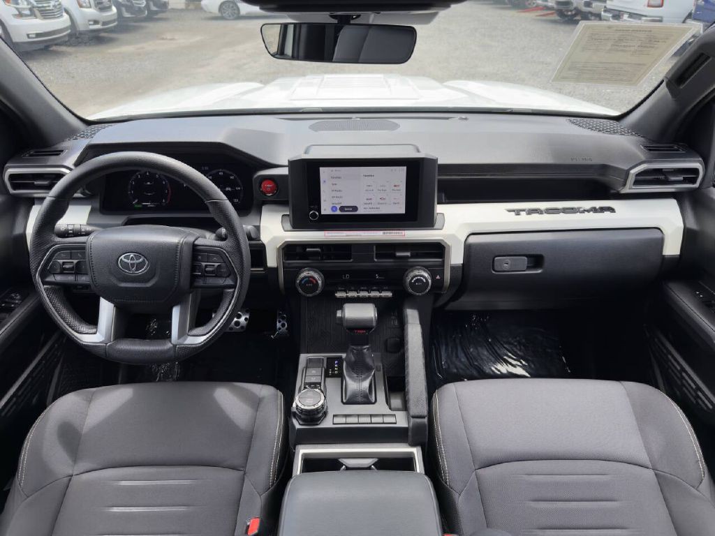 2024 Toyota Tacoma Image 12