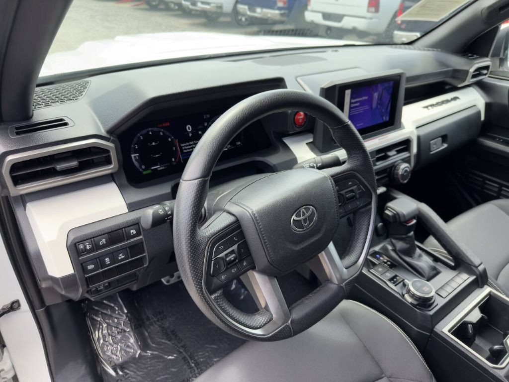 2024 Toyota Tacoma Image 15