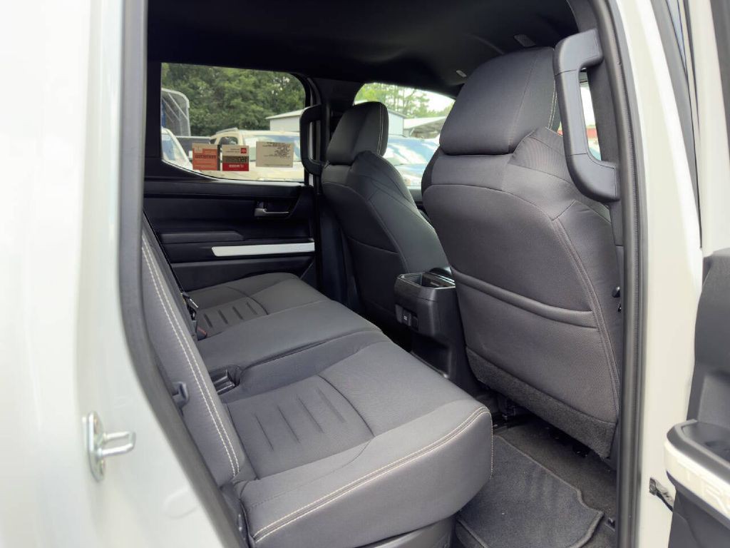 2024 Toyota Tacoma Image 20
