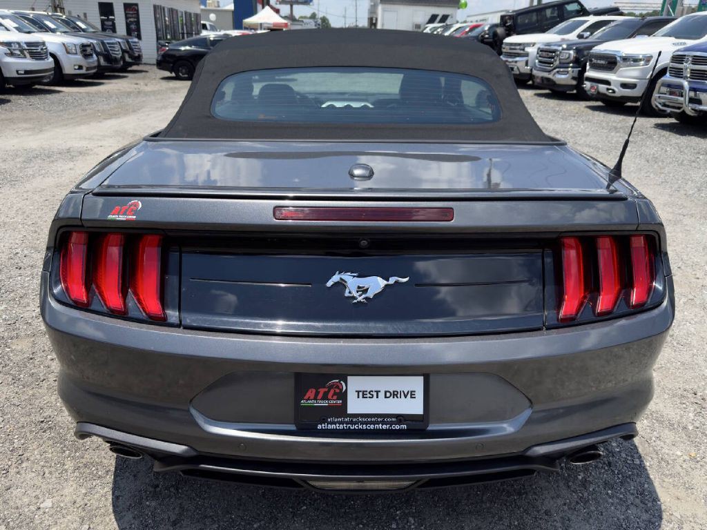 2020 Ford Mustang Image 7