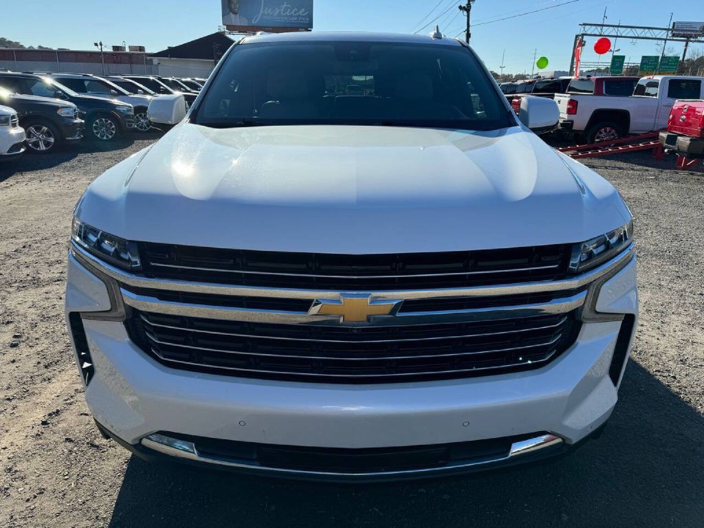 2023 Chevrolet Tahoe Image 2