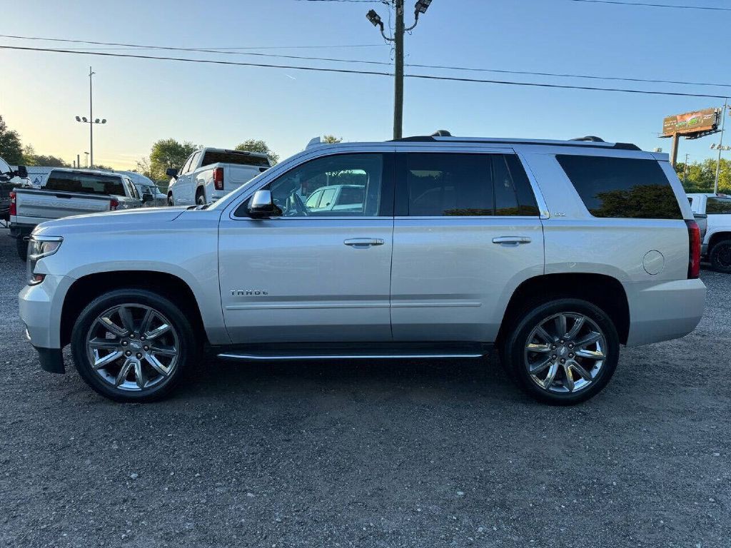 2015 Chevrolet Tahoe Image 4
