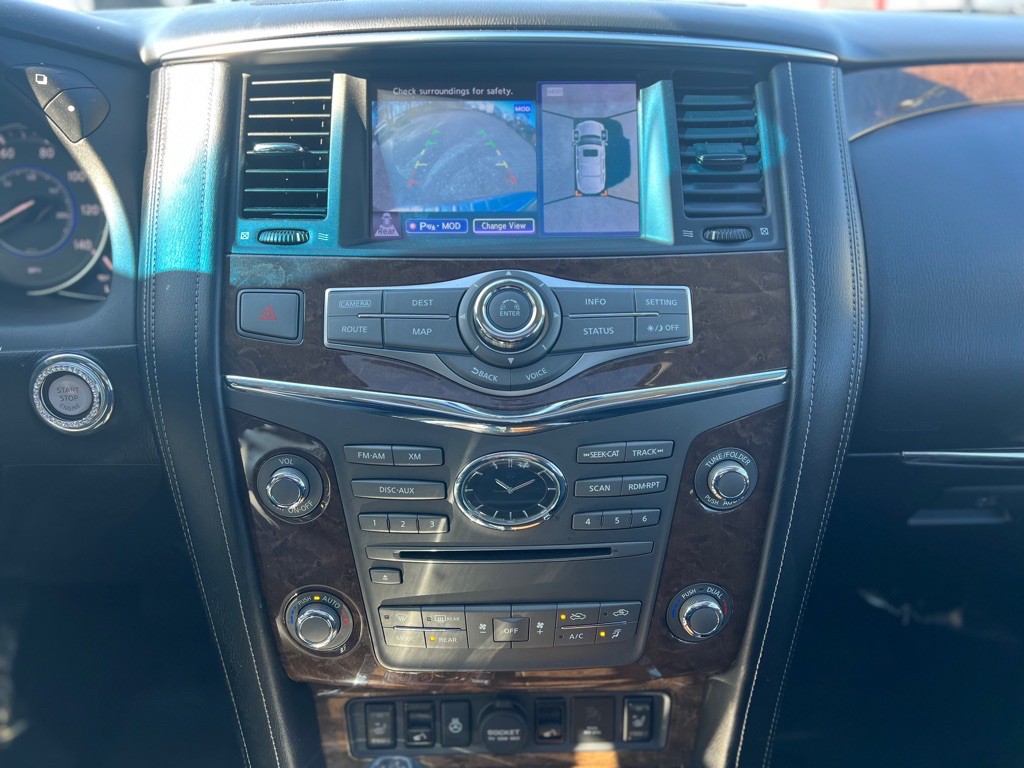 2016 INFINITI QX80 Image 23