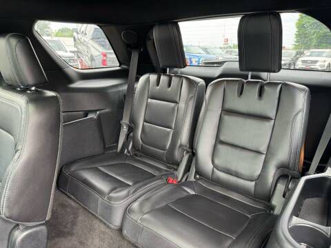 2017 Ford Explorer Image 6
