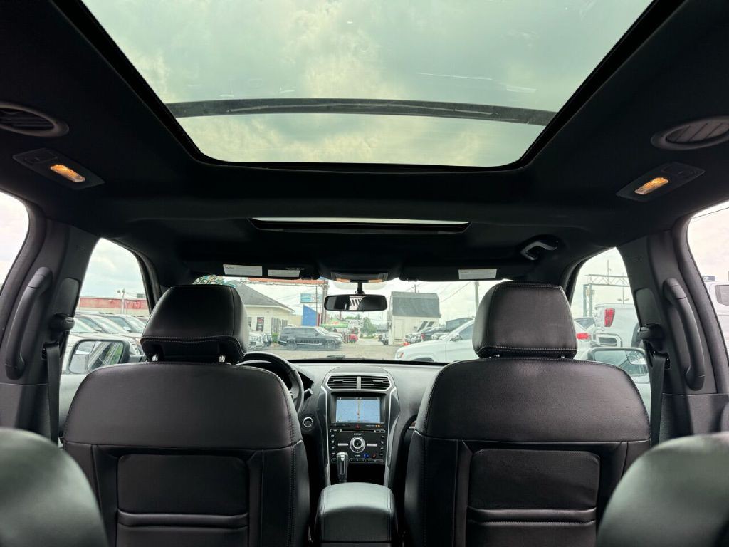 2017 Ford Explorer Image 10