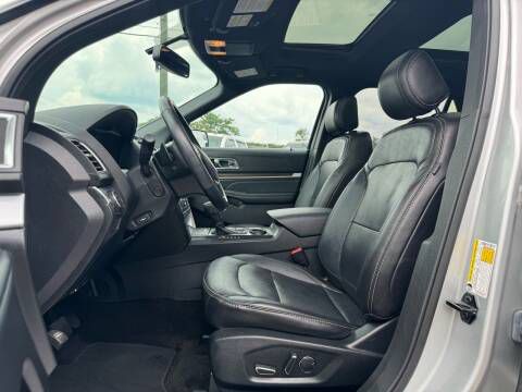 2017 Ford Explorer Image 6
